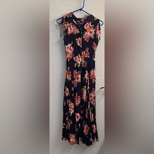 Lulu's Navy Floral Maxi Dress